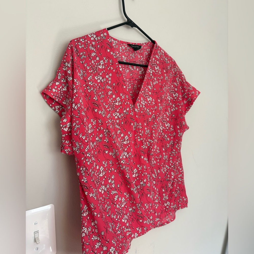 Banana Republic Hot Pink Floral Blouse
